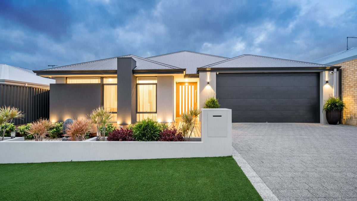 Transforming Your Landscape: A Guide to Creating a Modern Outdoor Haven - Tree Nursery Co